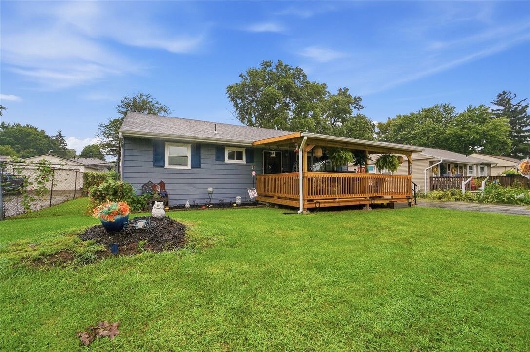 Property Photo: 5349 Rawlings Drive OH 45432