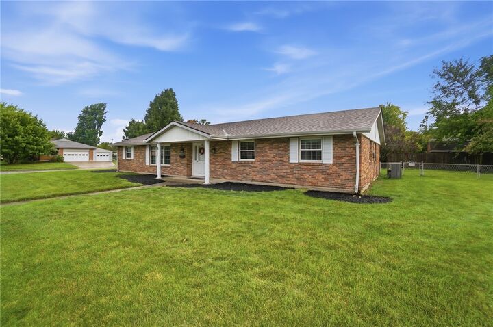 Property Photo:  11 E Bonomo Drive  OH 45324 
