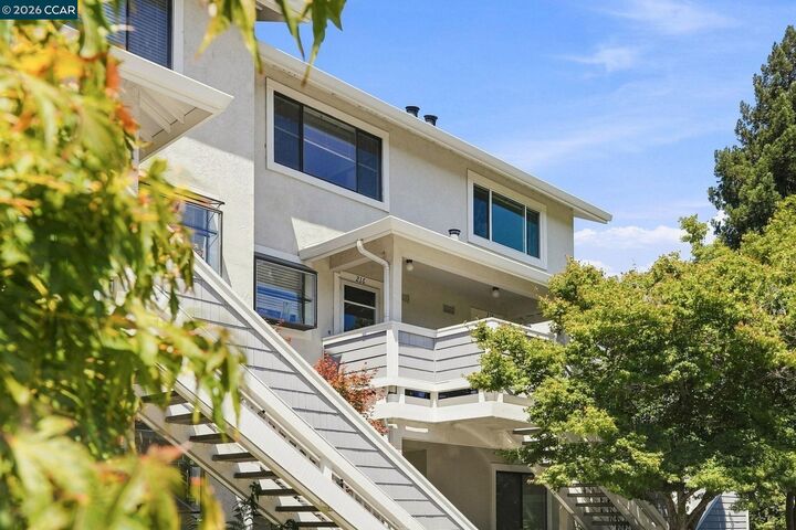 Property Photo: 1300 Walden Rd 218 CA 94597
