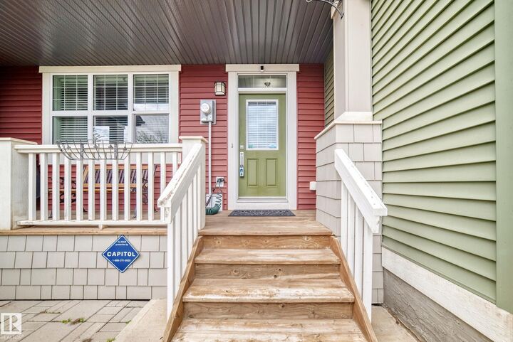 Property Photo:  6136 Rosenthal Way NW  AB T5T 7E3 