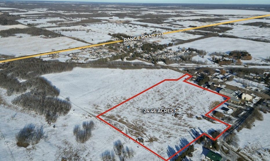 Property Photo:  Centre Avenue And Centre Street  AB T0B 3M3 