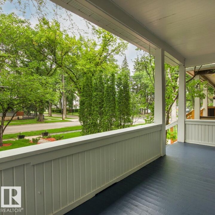 Property Photo:  10547 126 Street NW  AB T5N 1V2 