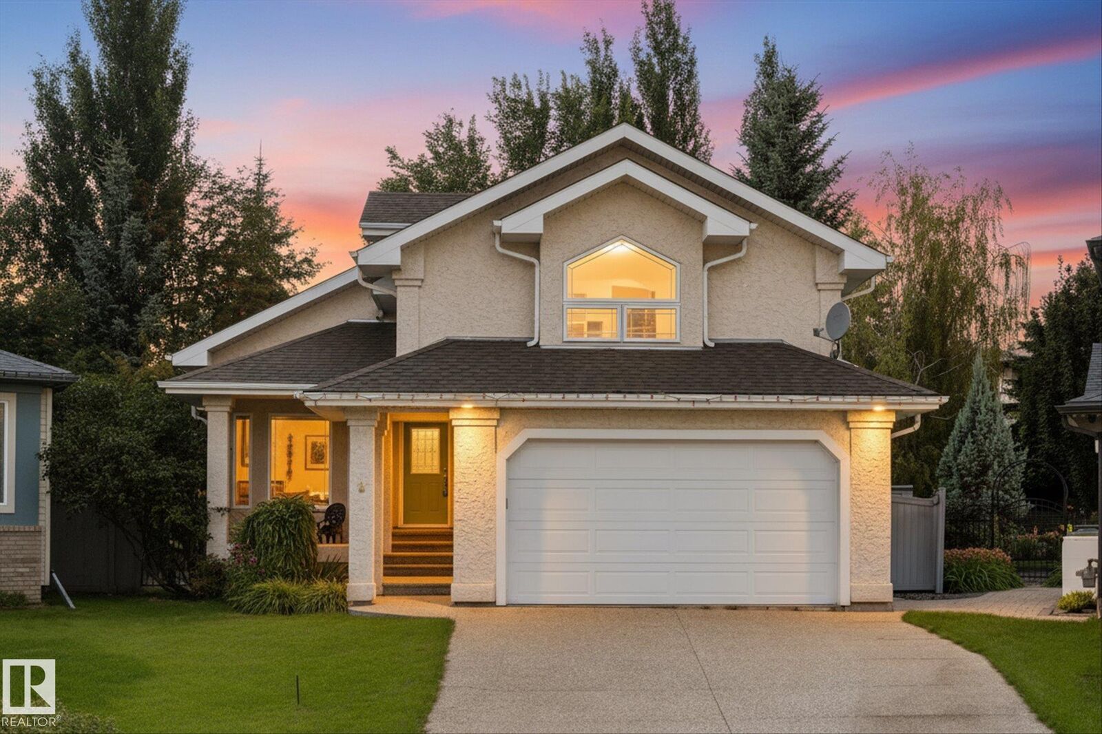Property Photo: 8 Osborne Close AB T8N 6T1