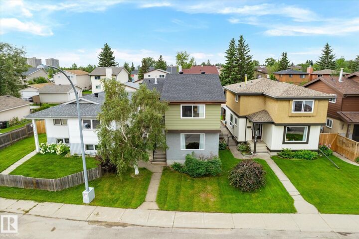 Property Photo:  17911 77 Avenue NW  AB T5T 2S1 