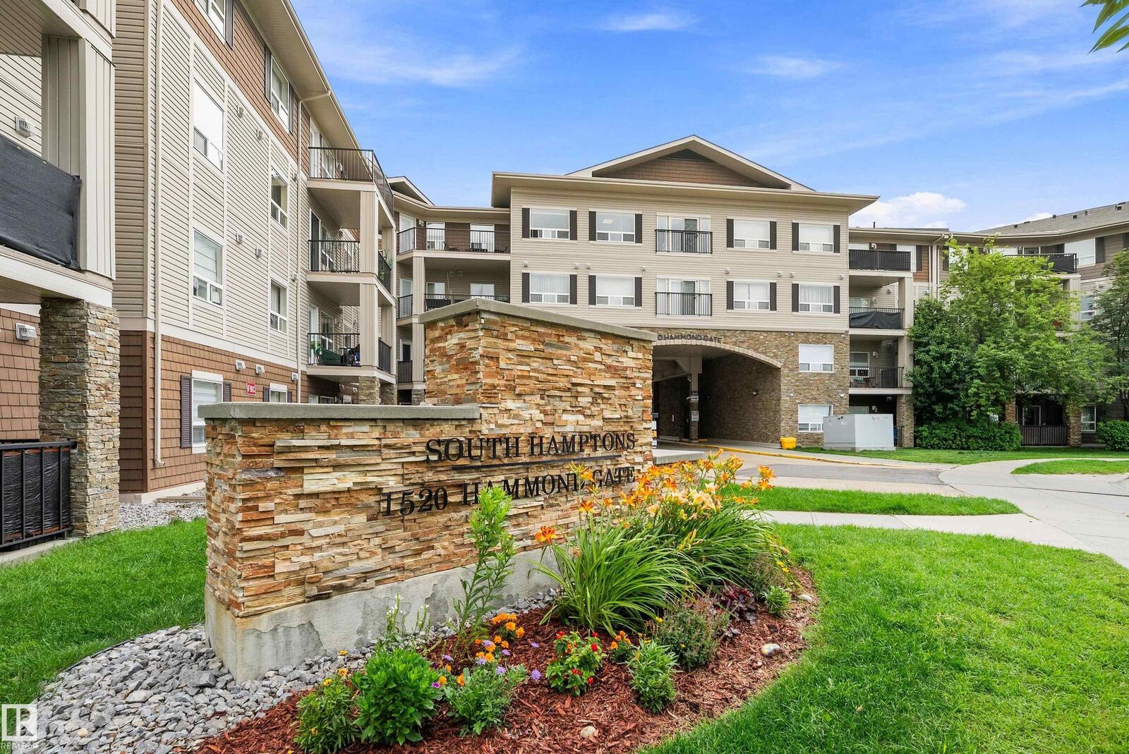 Property Photo:  1520 Hammond Gate NW 440  AB T6T 2G7 
