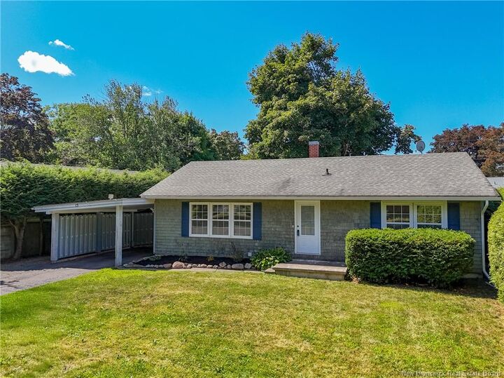 Property Photo:  15 Sherwood Court  NB E3B 2P5 