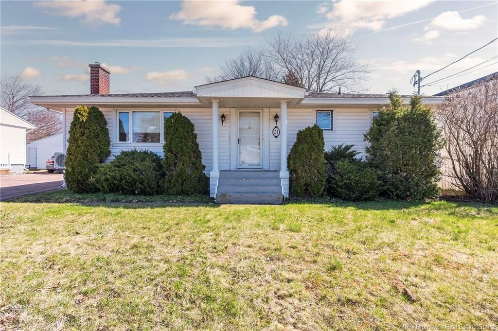 Property Photo: 21 Mount Royal Boulevard NB E1E 2T9