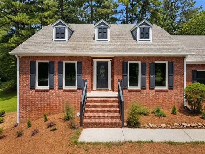 Property Photo:  4521 S Roberts Drive  GA 30518 