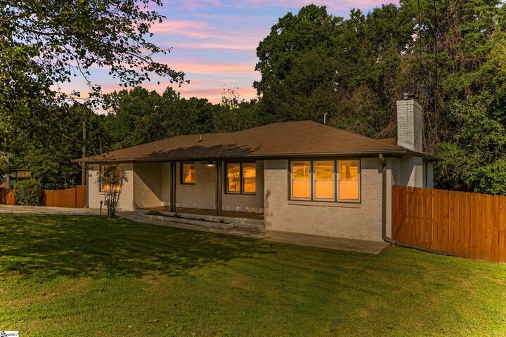 Property Photo: 102 American Legion Road SC 29651