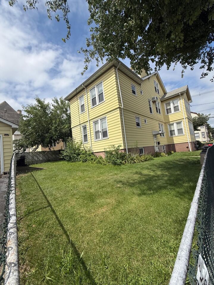 Property Photo: 170 Laurel Ave 3 NJ 07032