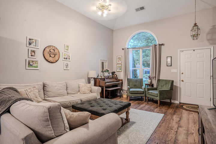 Property Photo:  2848 Gateway Park Lane  KY 40511 