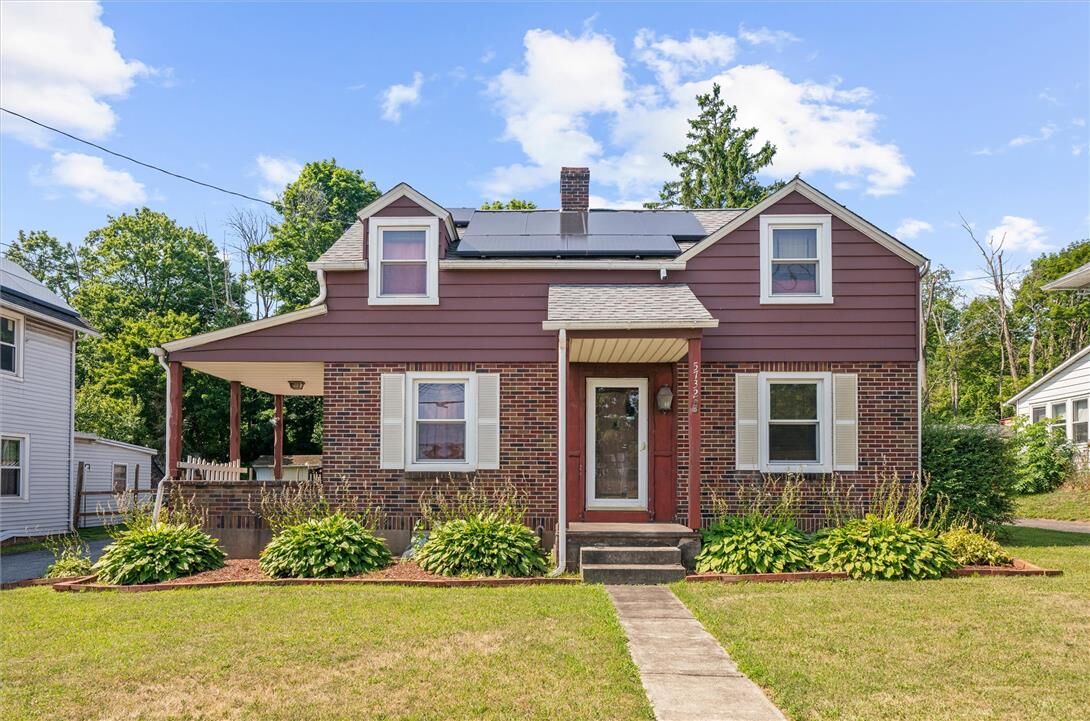 Property Photo:  5732 Main Street  PA 18034 