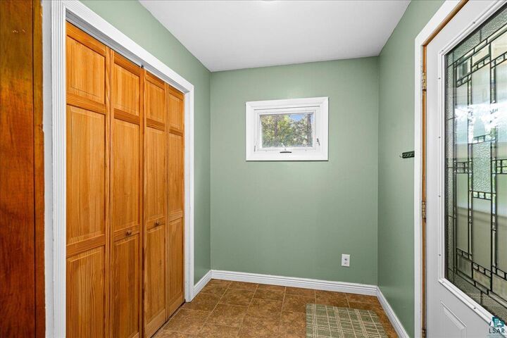 Property Photo:  801 Spruce St  MN 55720 