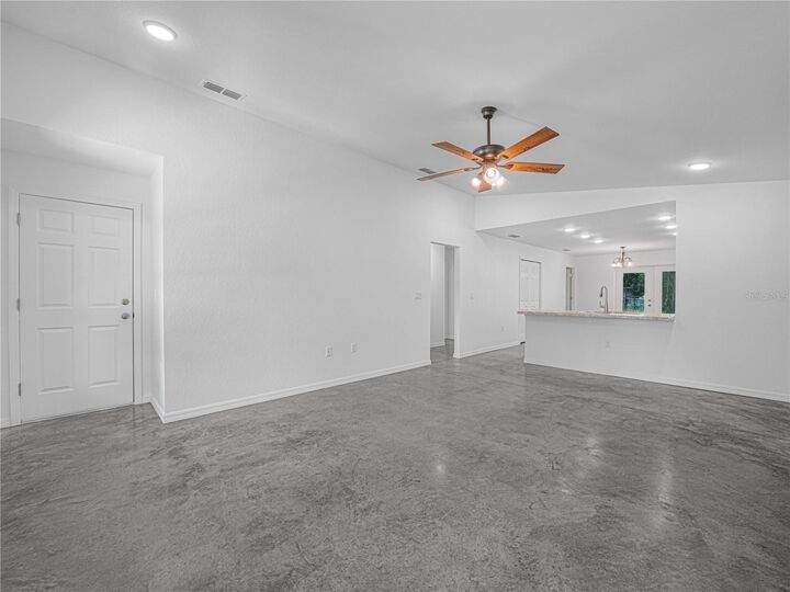 Property Photo:  118 Highland Avenue  FL 33823 