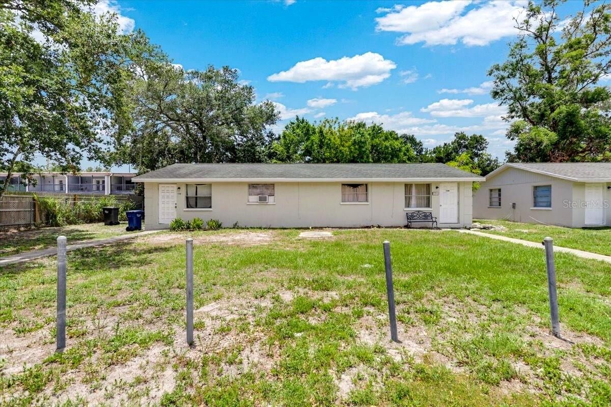 Property Photo:  4306 9th Street E  FL 34208 
