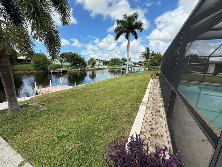 Property Photo:  165 Dartmouth Drive NW  FL 33952 