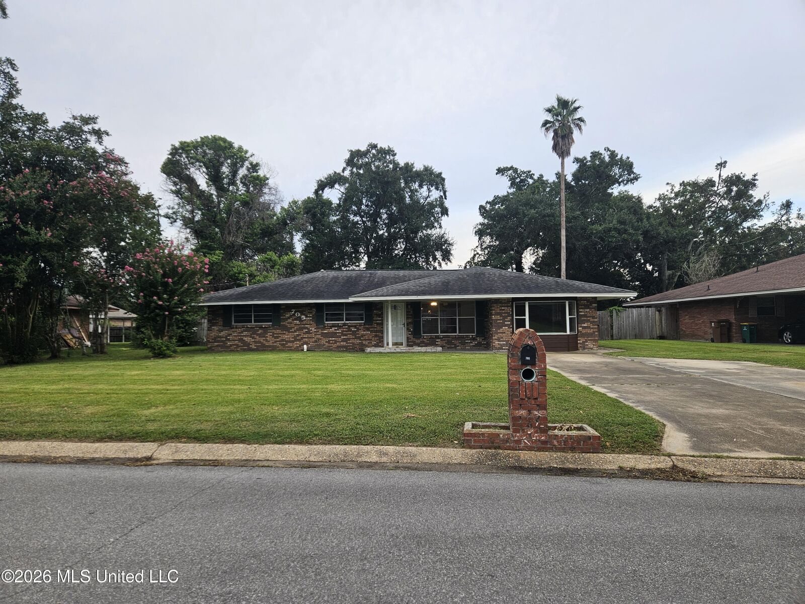Property Photo: 705 S Forest Avenue MS 39560
