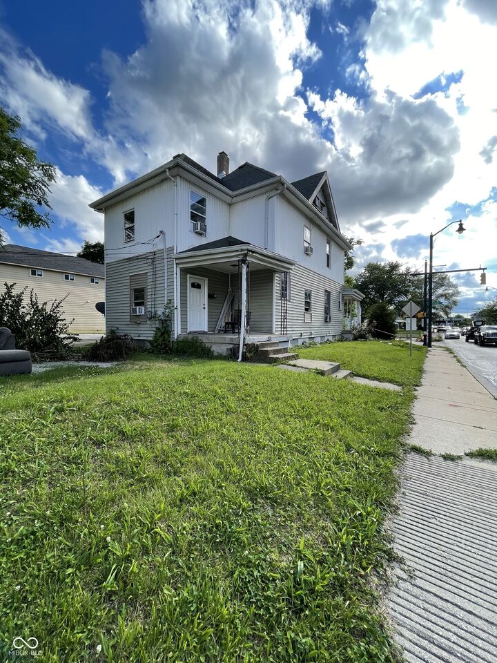 Property Photo: 231-233 W 29th Street IN 46208