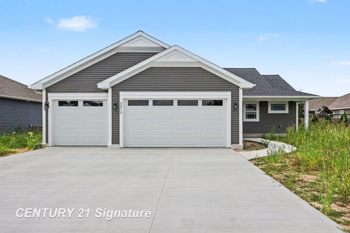 Property Photo:  5875 Diamond Meadows Lane  MI 48623 
