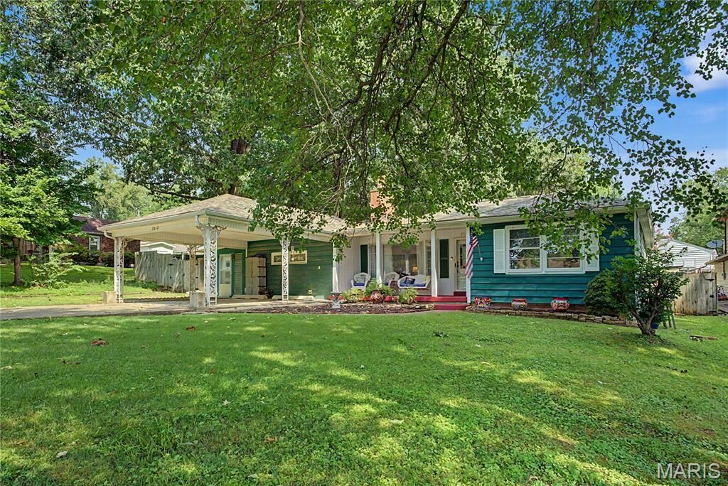 Property Photo:  2612 Maria Louise Lane  MO 63701 