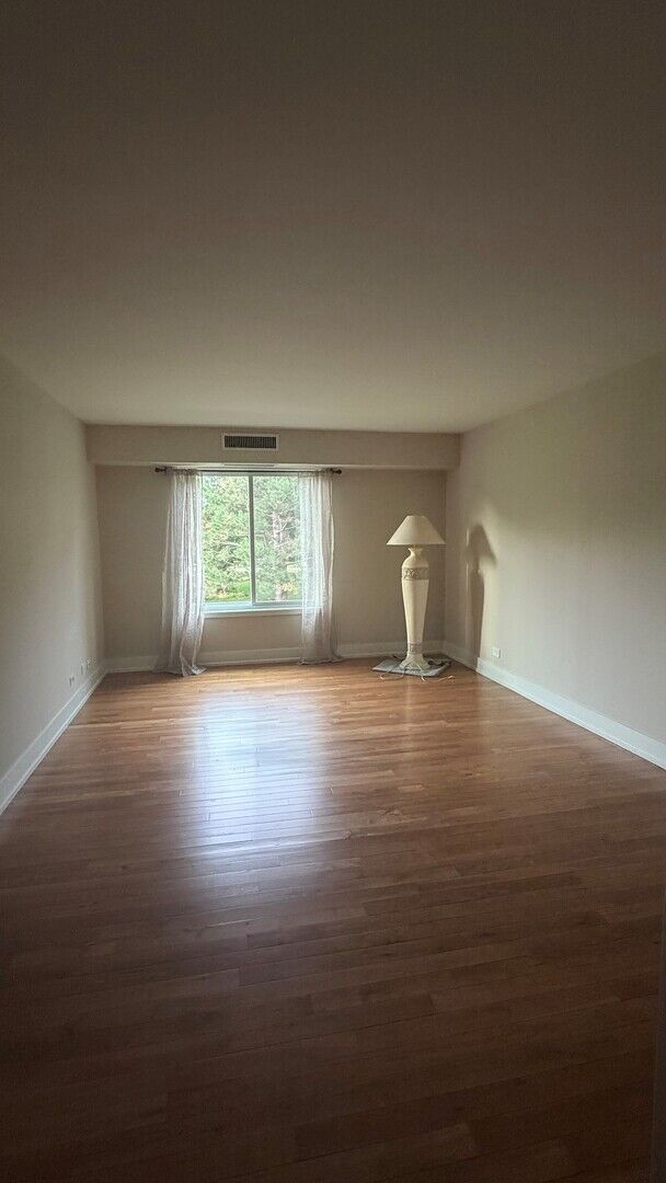 Property Photo:  1515 E Central Road 258A  IL 60005 
