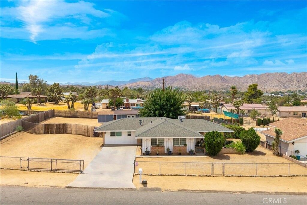 Property Photo:  7562 Acoma Trail  CA 92284 