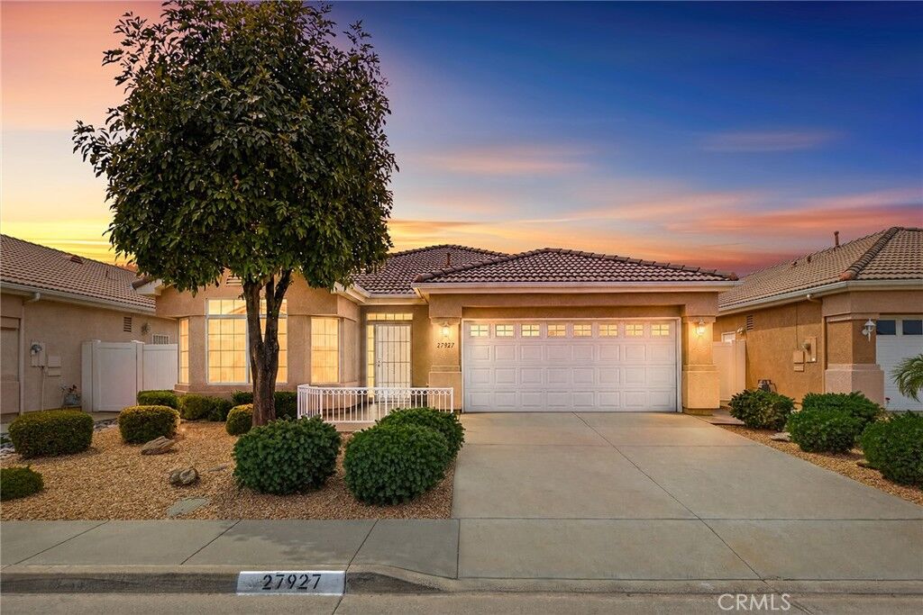 Property Photo:  27927 Blaze Lane  CA 92585 