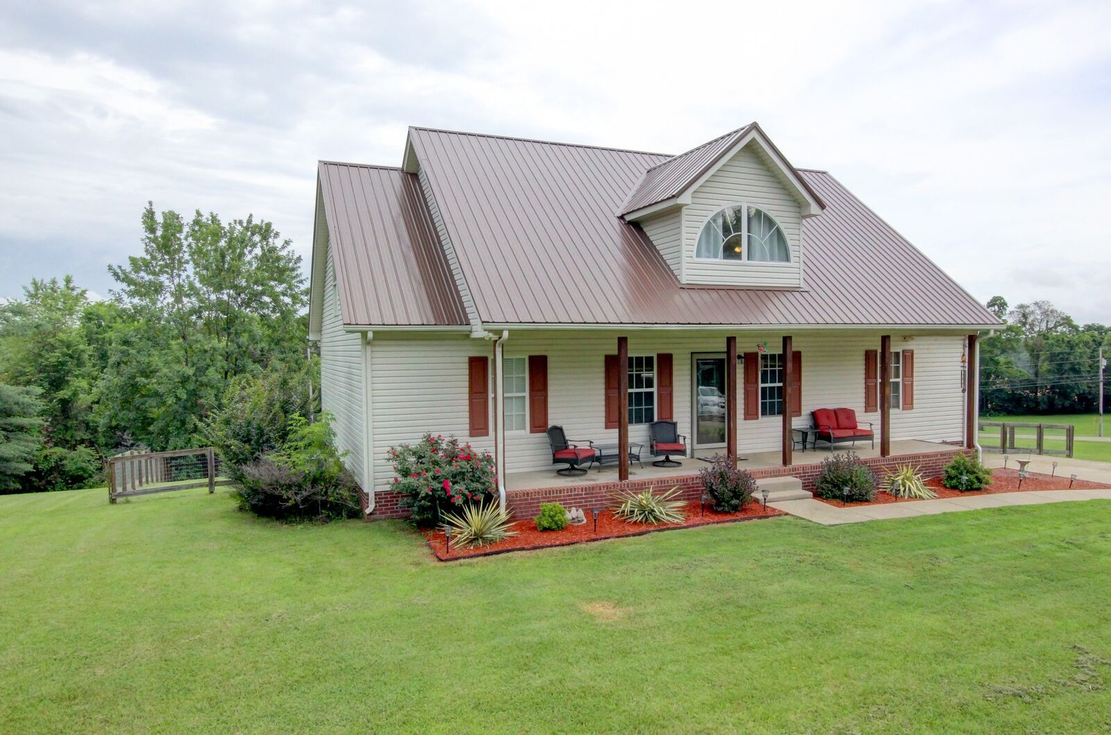 Property Photo:  2964 Sweethome Rd  TN 37035 