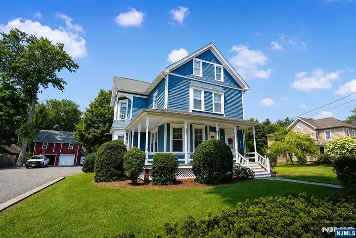 Property Photo:  33 Maple Street  NJ 07401 