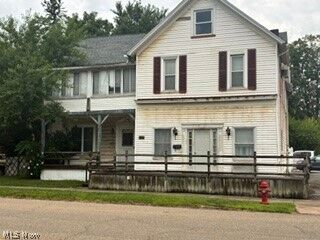 Property Photo: 429 Columbia Street OH 44431