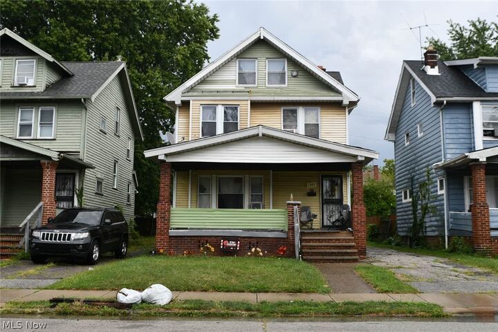 Property Photo:  1347 Elwood Road  OH 44112 