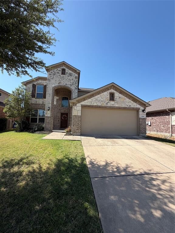 Property Photo:  11808 Kurth Drive  TX 75036 