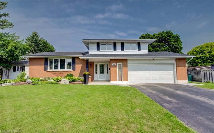 298 Creighton Court — photo 1
