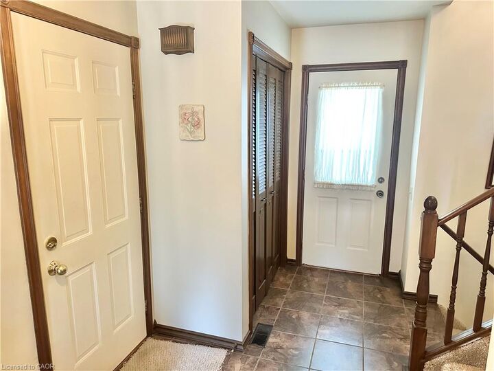 Property Photo: 44 Douglas Avenue ON N3Y 4W8