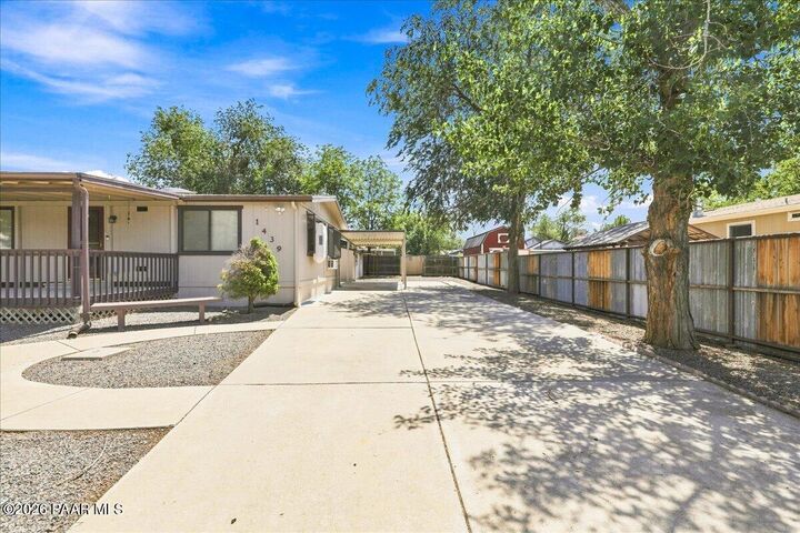 Property Photo:  1439 Flint Way  AZ 86323 