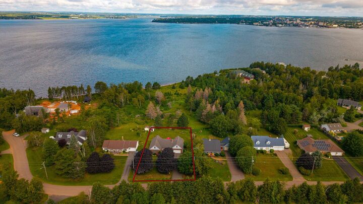 Property Photo:  10 Battery Point Drive  PE C1B 2K6 