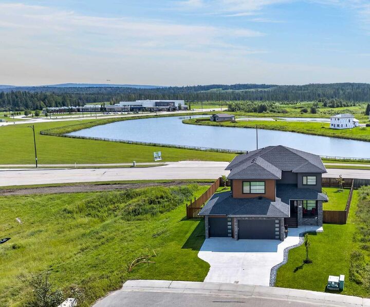 Property Photo: 55 Riverdale Bend AB T7S 0G4
