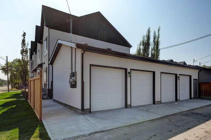 Property Photo: 1204 5 Street NE AB T2E 0Z7