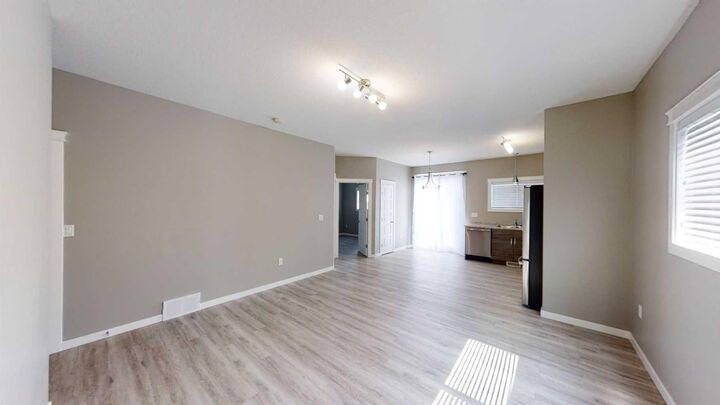 Property Photo:  8065 91 Street B  AB T8V 7P6 