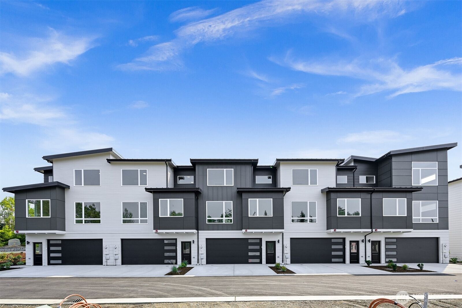 Property Photo:  219  Prince Avenue 103  WA 98226 