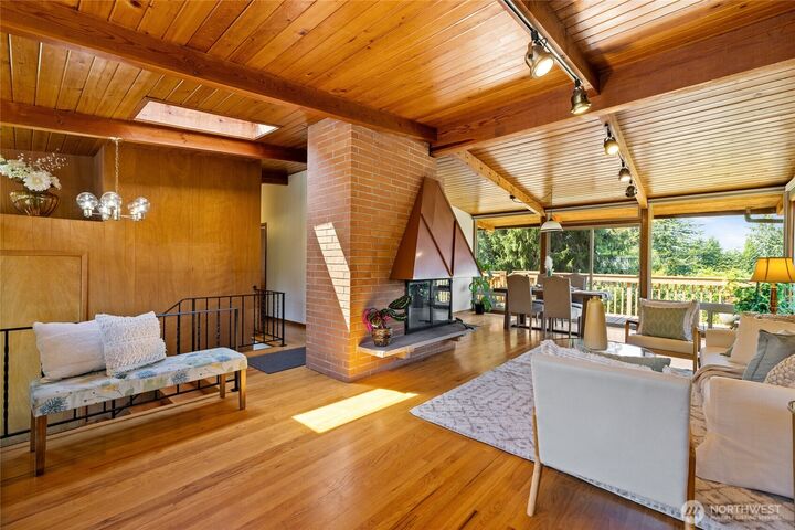 Property Photo:  29815  10th Avenue SW  WA 98023 