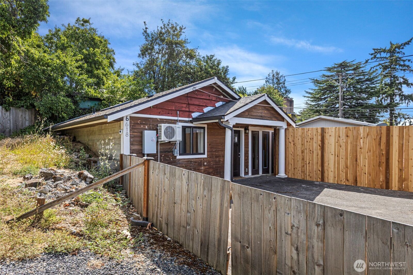 Property Photo:  6618  43rd Avenue S  WA 98118 