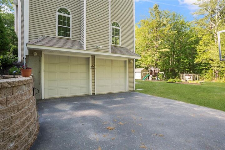 Property Photo:  625 Cherry Farm Road  RI 02830 