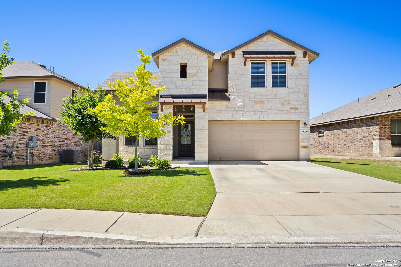 Property Photo:  9539 Bicknell Sedge  TX 78254 