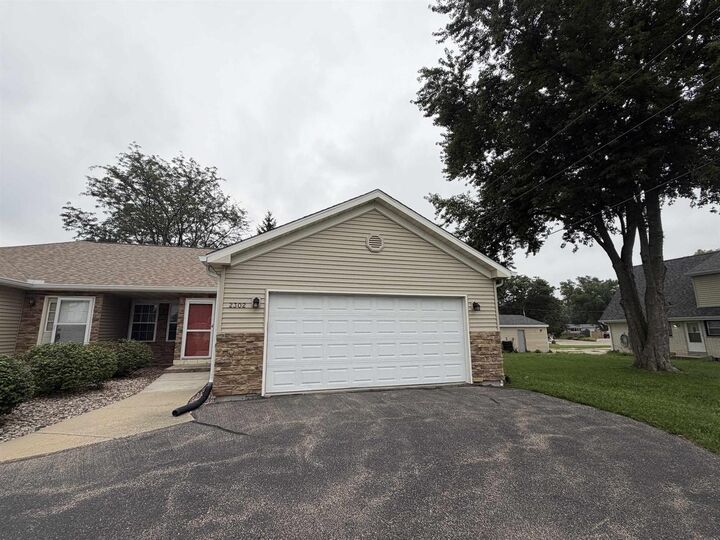 Property Photo:  2302/2308 Bootmaker Drive  WI 53511 