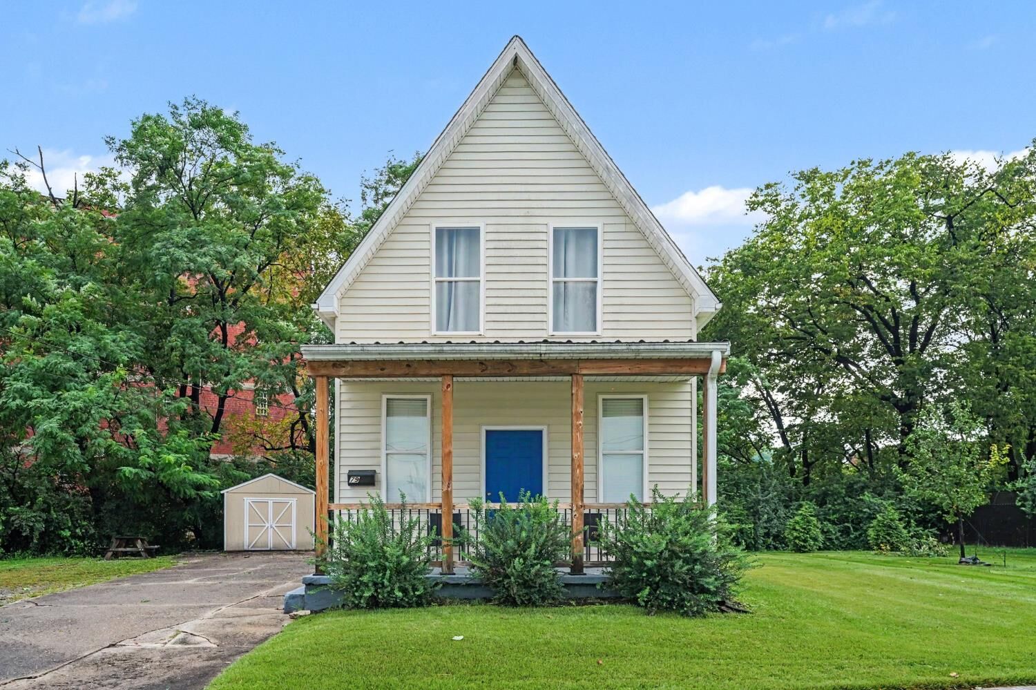 Property Photo:  79 Ridge Avenue  IN 47025 