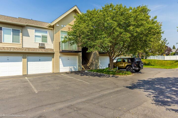 Property Photo:  22855 E Country Vista Dr 374  WA 99019 