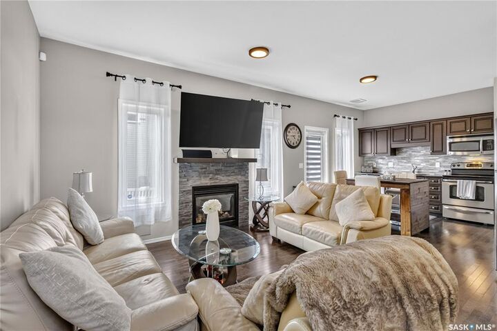 Property Photo: 150 Langlois Way 723 SK S7T 1C8