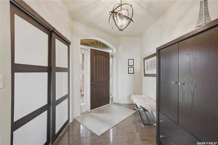 Property Photo: 735 Wright Crescent SK S7N 4T8