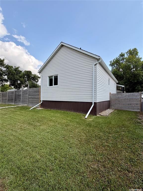 Property Photo: 306 3rd Avenue E SK S0L 2V0